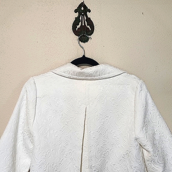 Ambition Vintage Chic Jacquard Ivory Cropped 3/4 Sleeve Blazer Jacket Size M - Picture 7 of 14